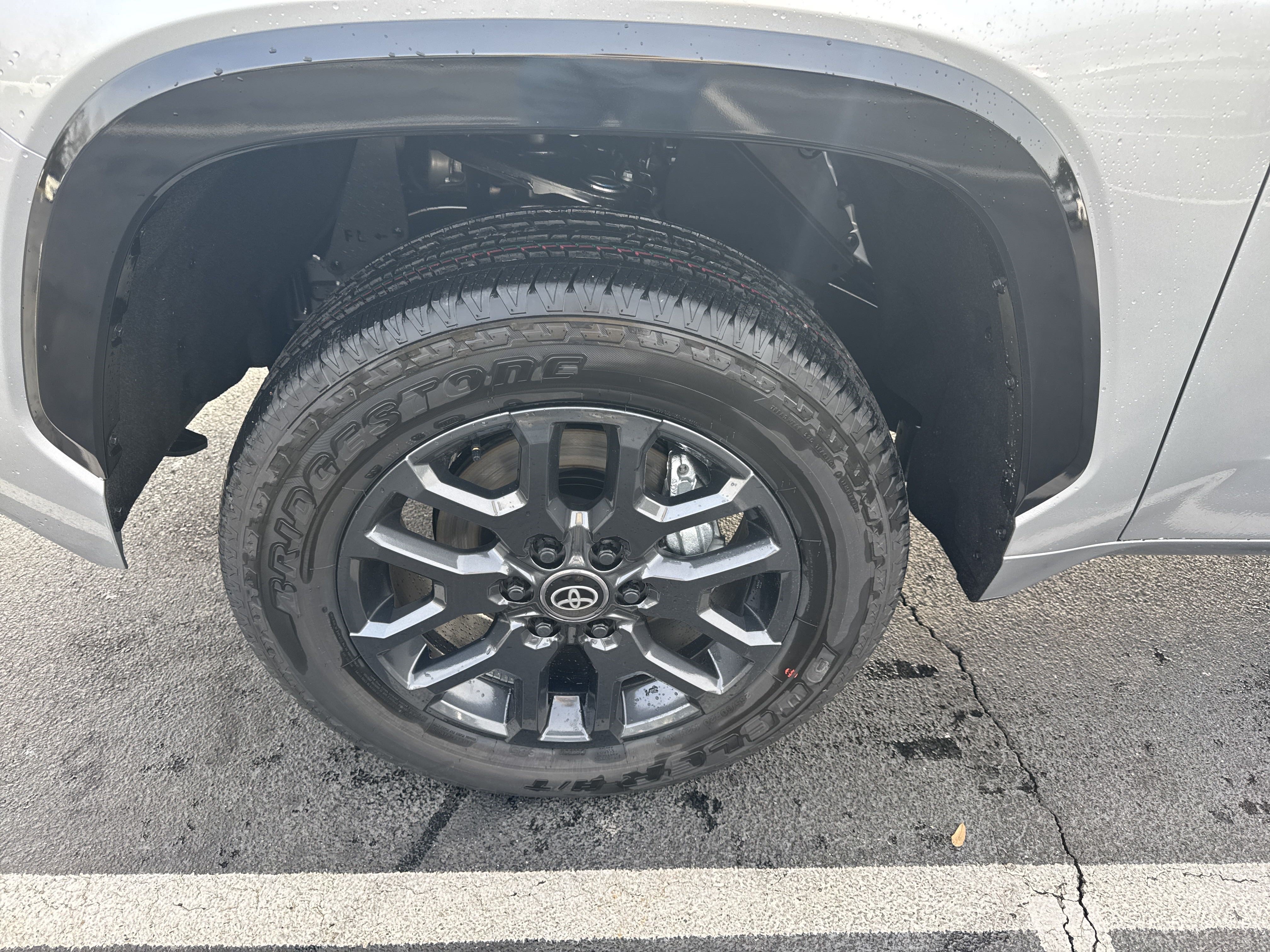 New 2025 Toyota Tundra Platinum AWD/4WD image 9