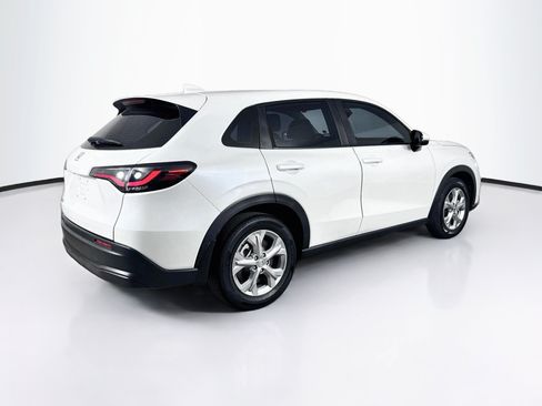 Certified 2025 Honda HR-V LX image 30