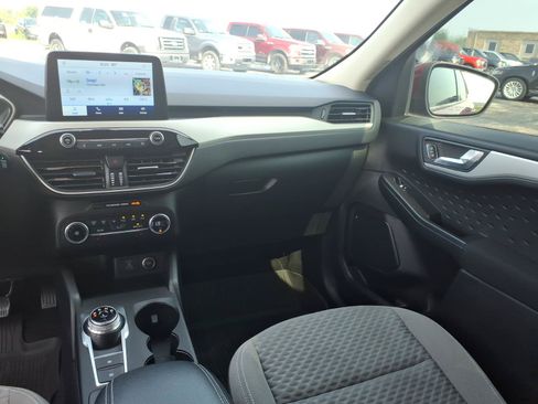 Used 2020 Ford Escape SE AWD/4WD image 15