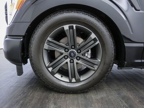 Used 2022 Ford F150 XL RWD image 38