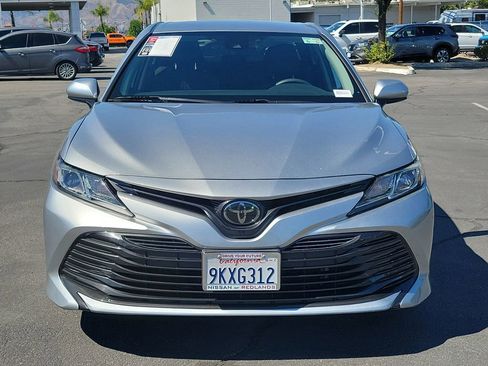 Used 2019 Toyota Camry LE FWD image 33