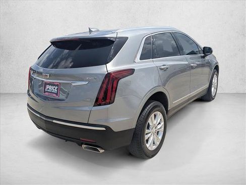 Used 2024 Cadillac XT5 Luxury FWD image 5