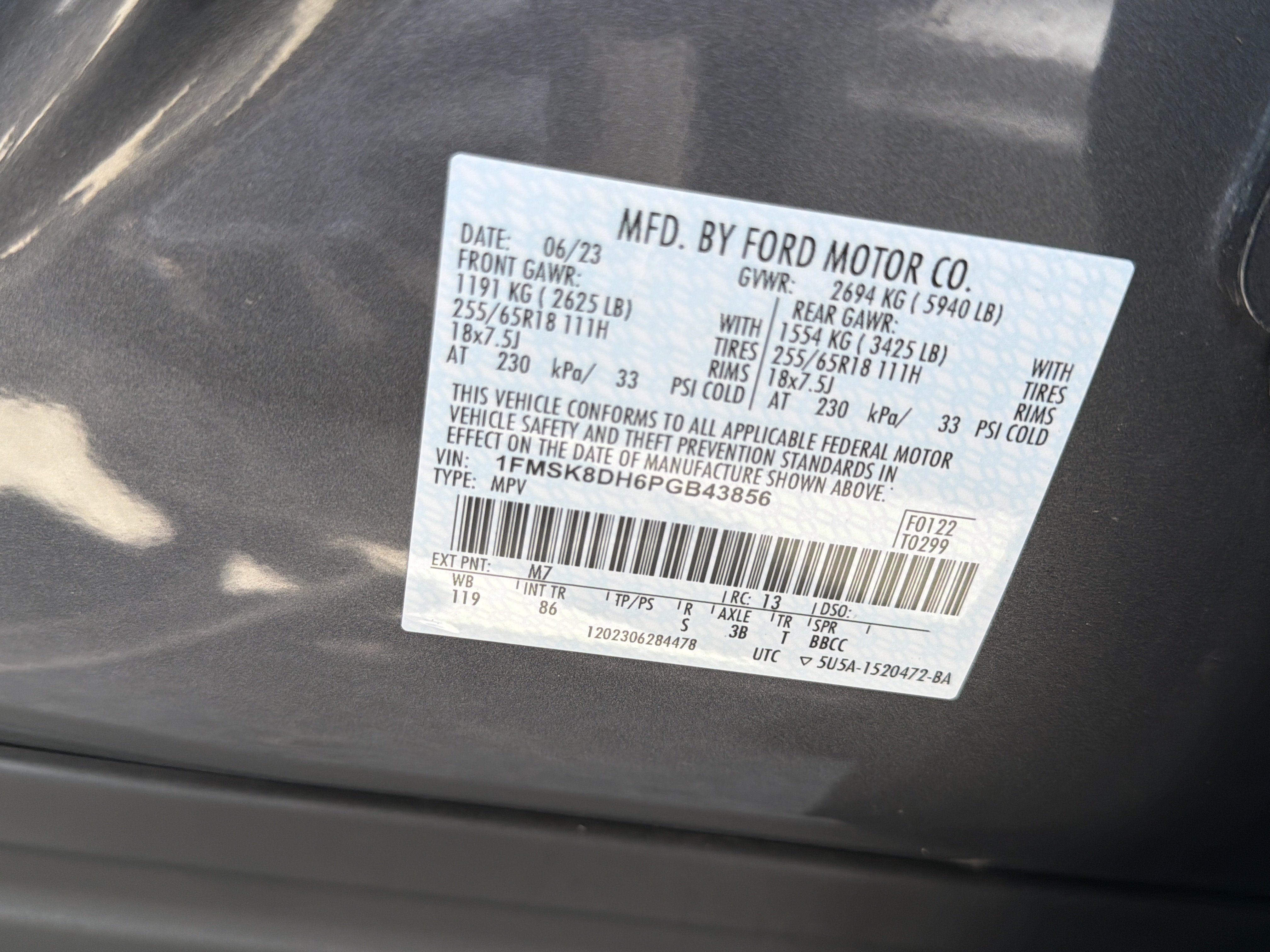 Used 2023 Ford Explorer XLT w/ Class IV Trailer Tow Package AWD/4WD image 27