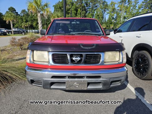 Used 1999 Nissan Frontier SE RWD image 3