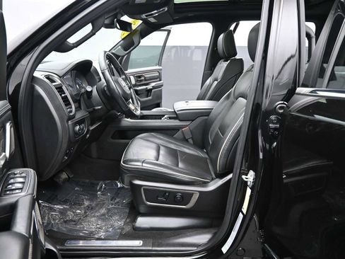 Used 2019 RAM 1500 Limited image 16