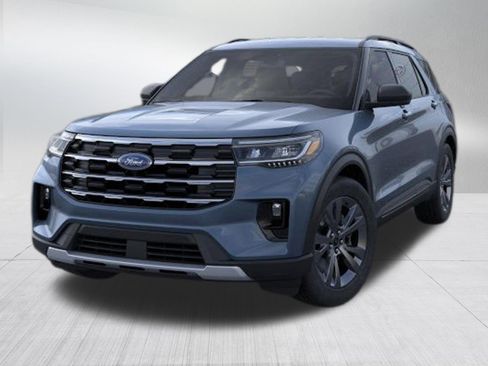 New 2026 Ford Explorer Active image 3