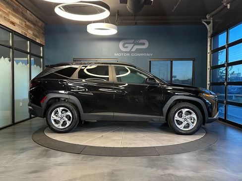 Used 2024 Hyundai Tucson SEL AWD/4WD image 2