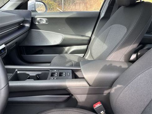 New 2025 Hyundai Ioniq 6 SE image 24