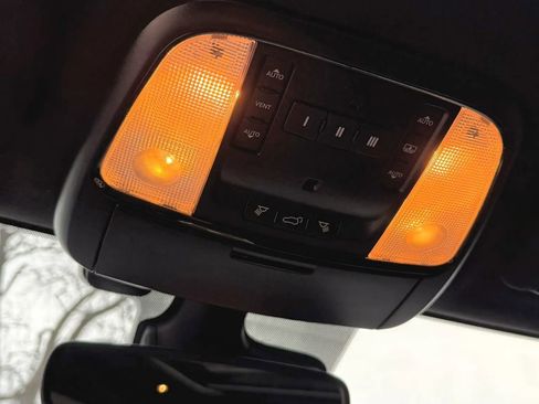 Used 2020 Jeep Grand Cherokee Trackhawk w/ Trailer Tow Group IV image 26