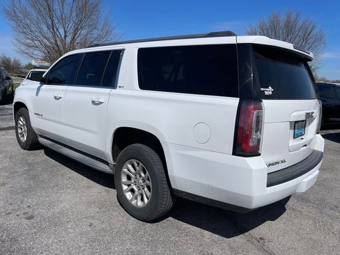 Used 2015 GMC Yukon XL SLT image 4