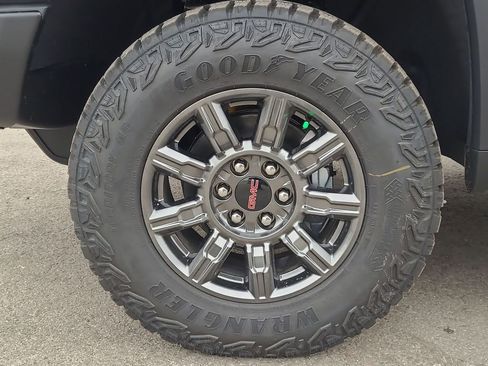 New 2026 GMC Sierra 1500 AT4X image 34