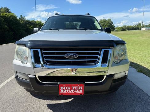 Used 2010 Ford Explorer Sport Trac XLT RWD image 3