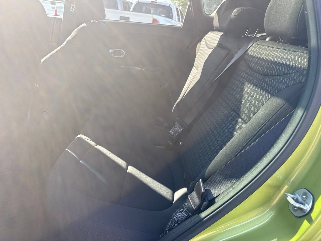 Used 2015 Kia Soul ! w/ Sun & Sound Package FWD image 17