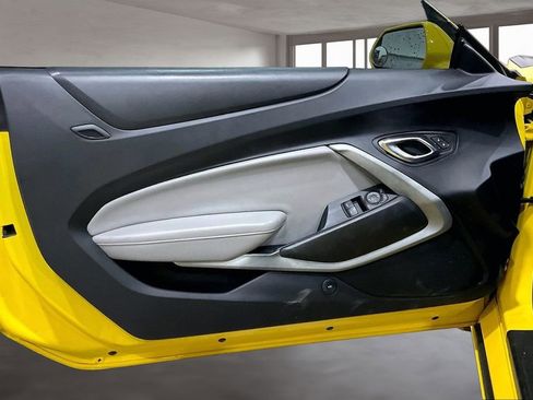 Used 2017 Chevrolet Camaro SS image 20
