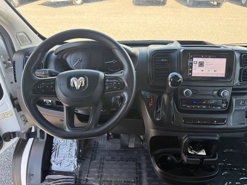 Used 2025 RAM ProMaster 2500 w/ Convenience Group FWD image 27