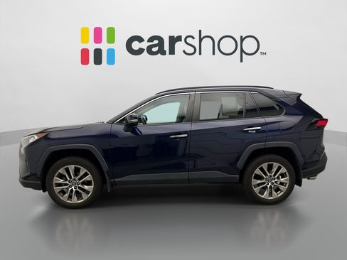Used 2019 Toyota RAV4 Limited w/ Advanced Technology Package AWD/4WD image 2