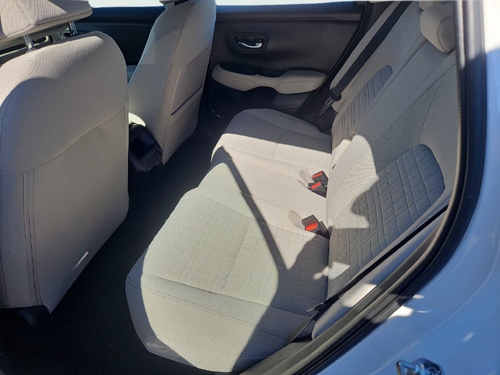 Used 2025 Honda HR-V LX image 26
