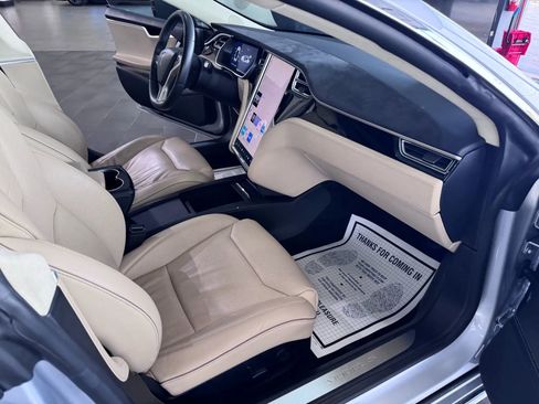 Used 2017 Tesla Model S 75D image 12