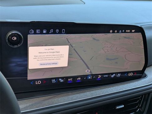 New 2026 Chevrolet Suburban High Country image 19