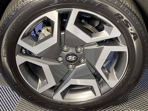 Used 2024 Hyundai Palisade Limited AWD/4WD image 31