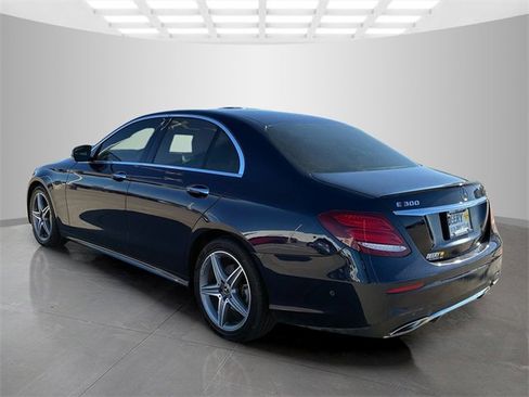 Used 2018 Mercedes-Benz E 300 E 300 w/ Premium 2 Package image 6