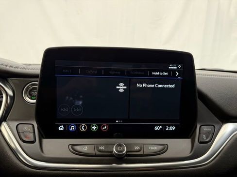 Used 2025 Chevrolet Blazer LT image 35