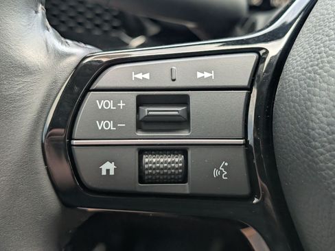 Used 2025 Honda CR-V EX-L image 23