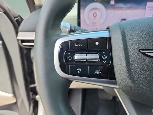 Used 2025 Genesis GV80 2.5T Prestige AWD/4WD image 12