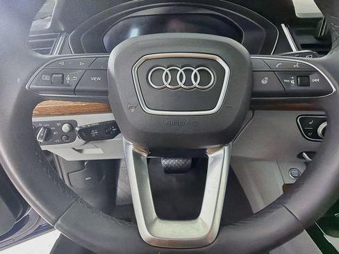 Used 2023 Audi Q5 2.0T Prestige w/ Prestige Package AWD/4WD image 11