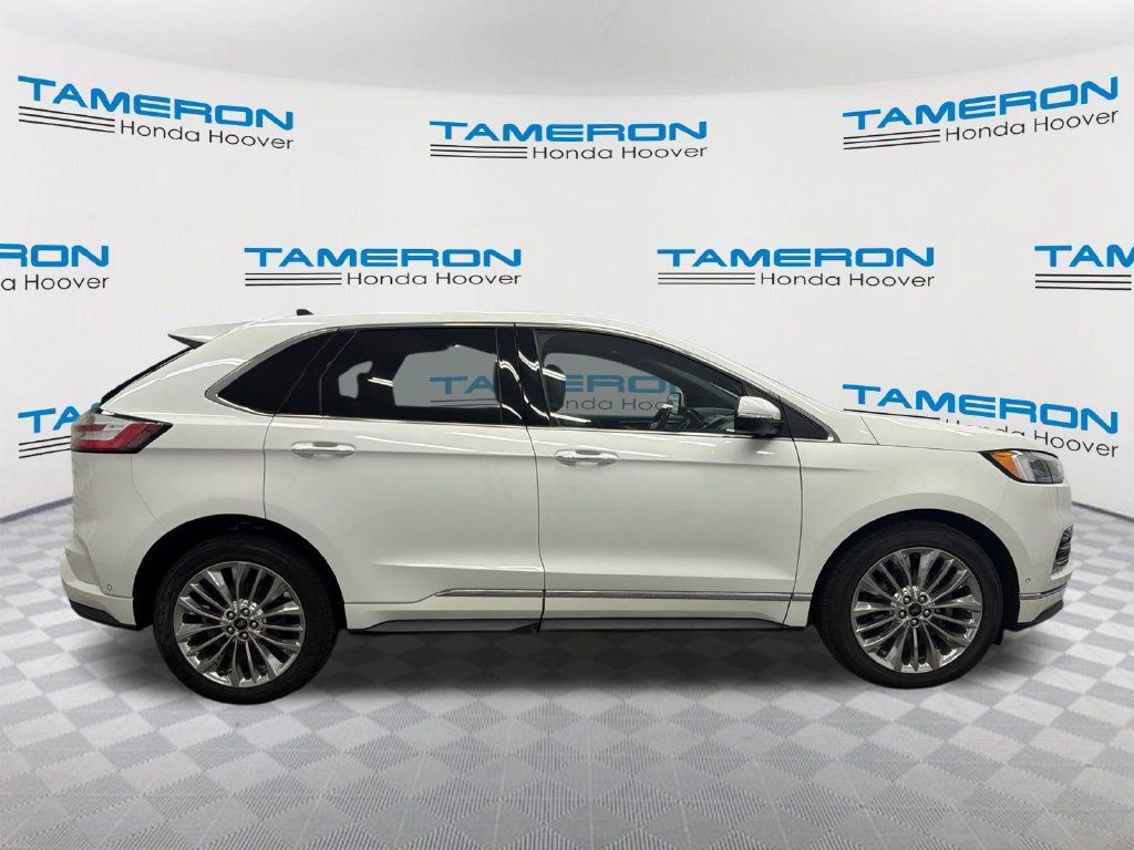 Used 2020 Ford Edge Titanium w/ Equipment Group 301A FWD image 6