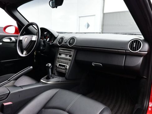 Used 2006 Porsche Boxster RWD image 12