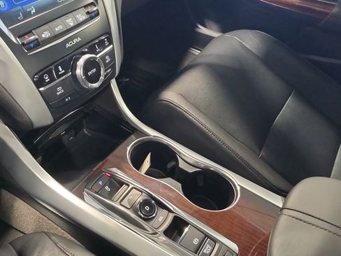 Used 2017 Acura TLX V6 SH-AWD w/ Technology Pkg image 28