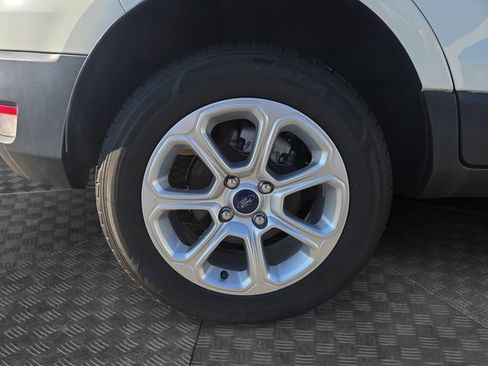 Used 2021 Ford EcoSport SE w/ SE Convenience Package image 38