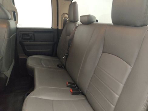 Used 2018 RAM 1500 Tradesman w/ Chrome Appearance Group AWD/4WD image 18