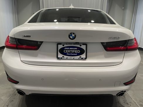 Used 2020 BMW 330i xDrive Sedan w/ Convenience Package AWD/4WD image 5