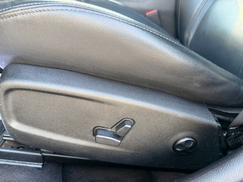 Used 2018 Dodge Charger SXT Plus w/ Blacktop Package image 30