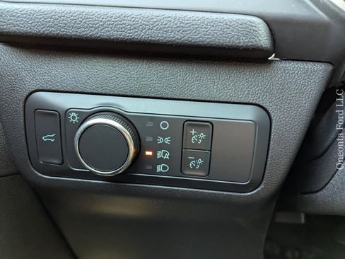 Used 2022 Ford Escape SE w/ Convenience Package image 20