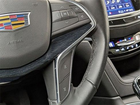 Certified 2024 Cadillac XT5 Premium Luxury w/ LPO, Floor Liner Package image 13