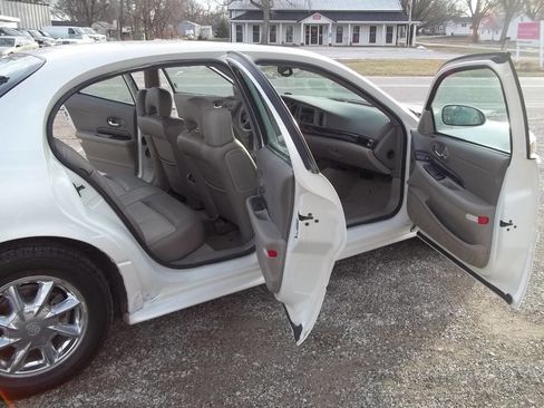 Used 2003 Buick Le Sabre Limited w/ Celebration Edition Package image 11