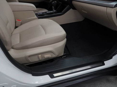 Used 2016 Subaru Outback 2.5i Limited AWD/4WD image 51