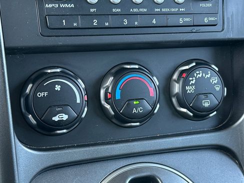 Used 2007 Honda Element EX image 23