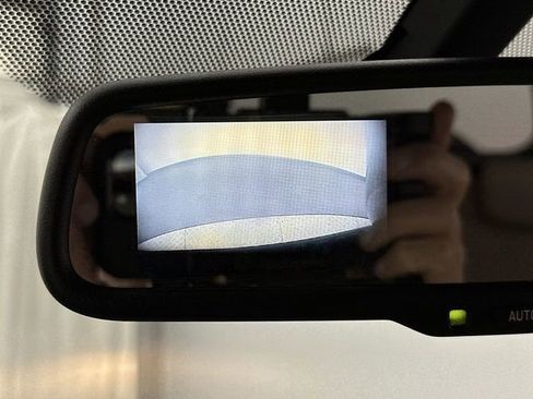 Used 2011 Toyota RAV4 2WD image 17