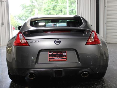Used 2012 Nissan 370Z Coupe w/ Sport Pkg RWD image 5