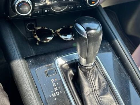 Used 2018 MAZDA CX-5 Touring w/ Preferred Equipment Package AWD/4WD image 7