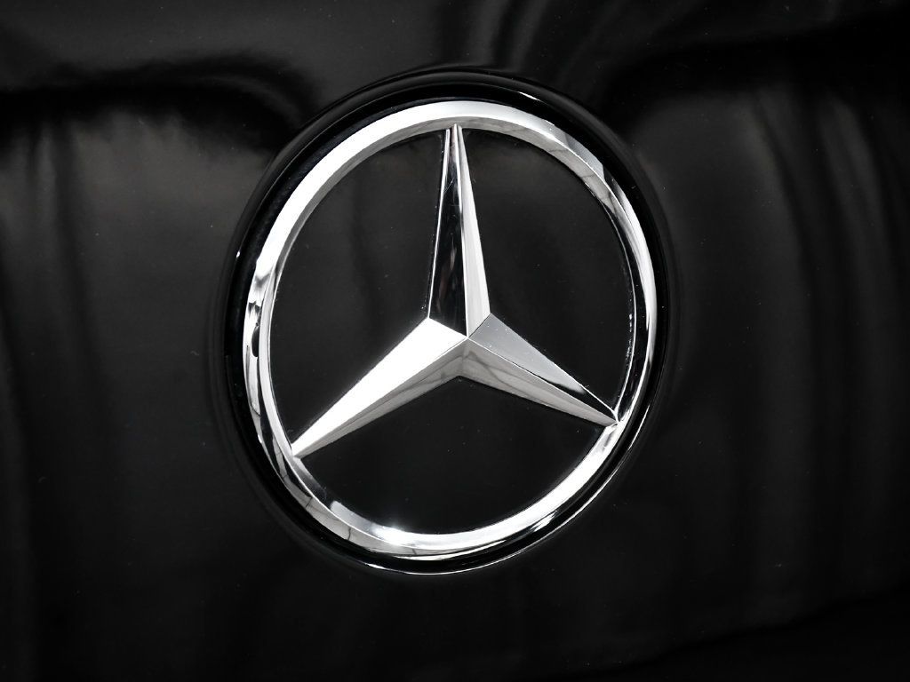 Used 2023 Mercedes-Benz E 450 4MATIC Coupe image 97