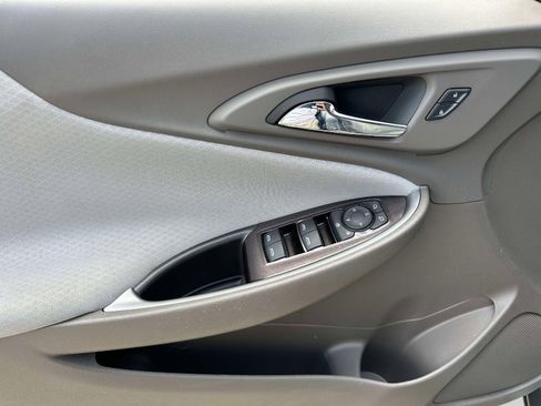 Used 2023 Chevrolet Malibu LT FWD image 14