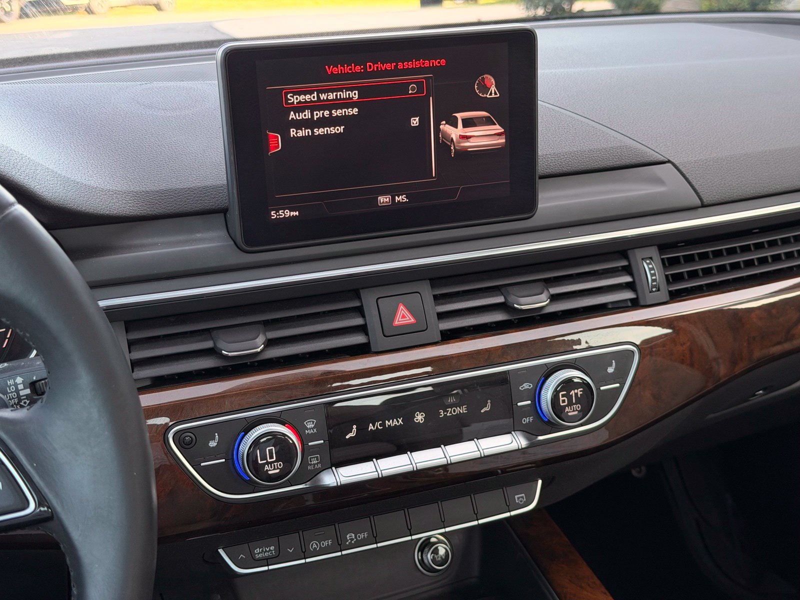 Used 2017 Audi A4 2.0T Ultra Premium FWD image 39