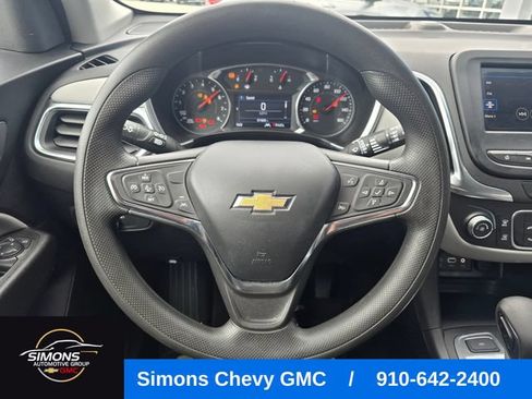 Used 2024 Chevrolet Equinox LS w/ LS Convenience Package AWD/4WD image 15