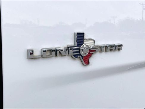 Used 2018 RAM 1500 Lone Star image 9