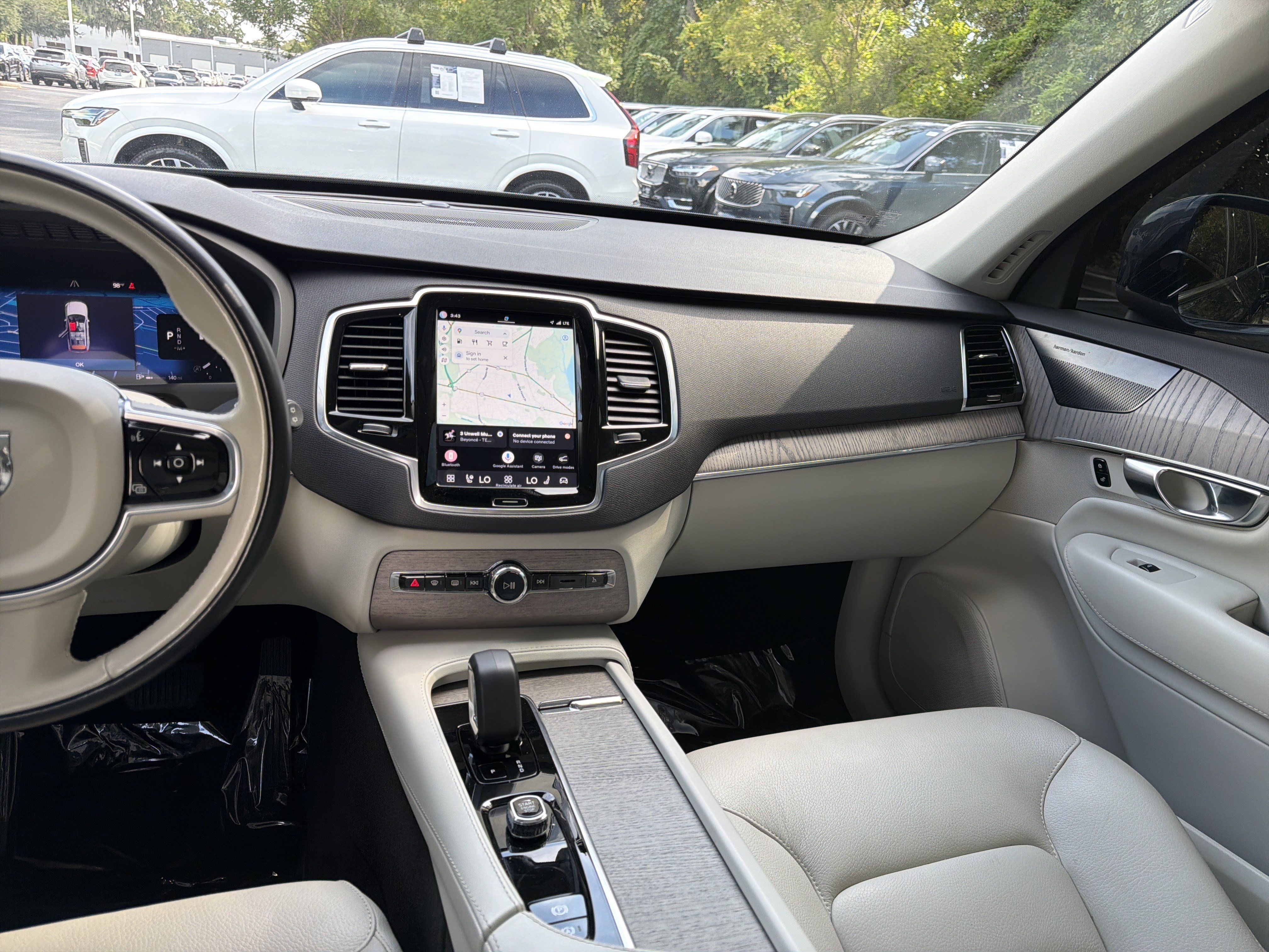 Certified 2023 Volvo XC90 B6 Plus w/ Protection Package Premier AWD/4WD image 31